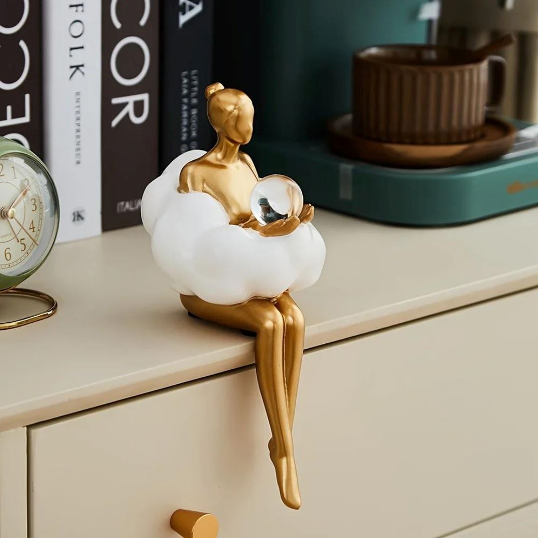 Escultura Contemporânea e Abstrata Boneca Delicada Conceito 