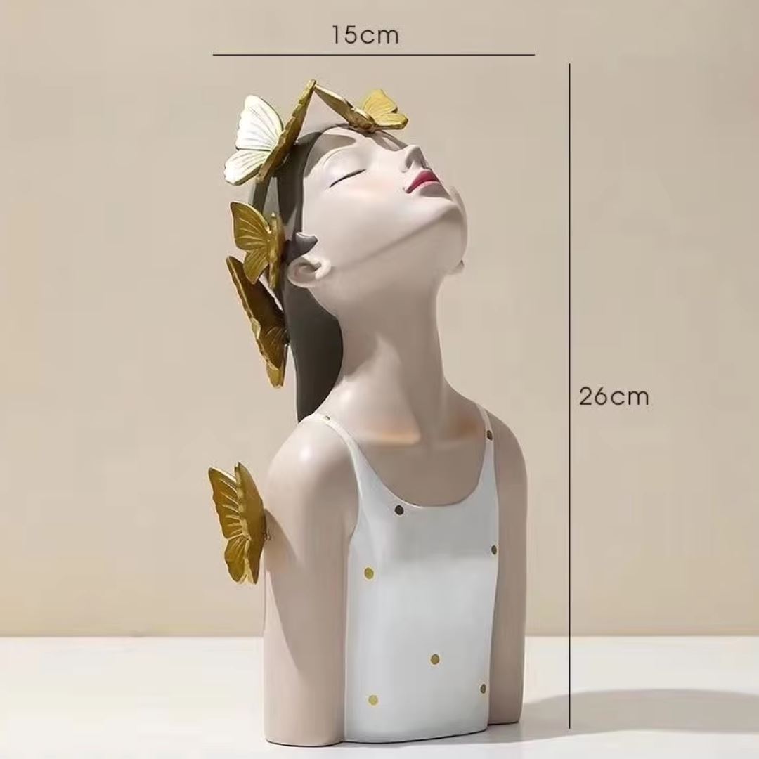 Escultura de Boneca Bella Butterfly em Poás (Edição Limitada) Resina - 0045 Conceito 