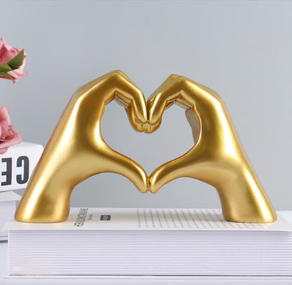 Escultura de Coração - In Love resina Conceito Dourado 