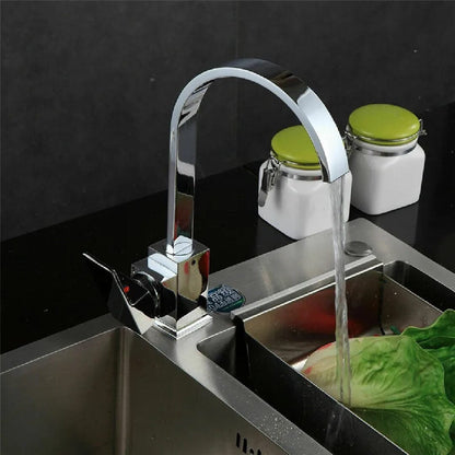 Torneira GiroLux 360° Inoxidável - Monocomando ### Conceito 